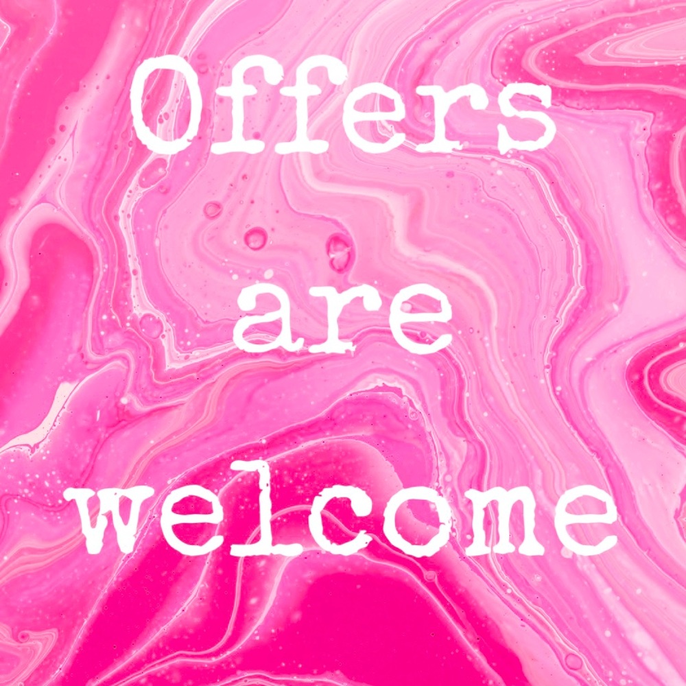 Reasonable offers are welcome 💝💝